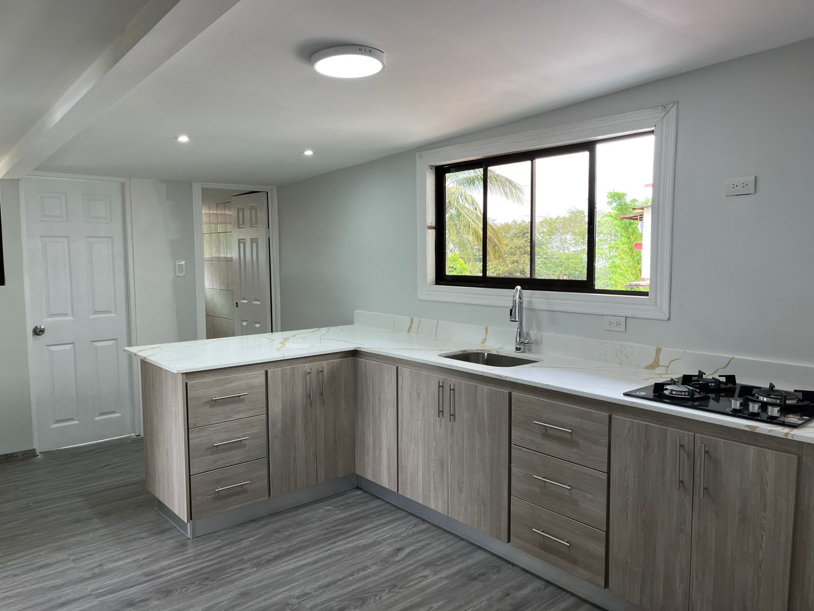 Cocina en calacatta